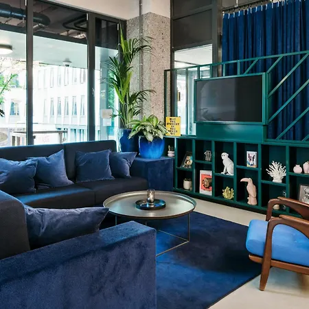 The Social Hub West Hotel