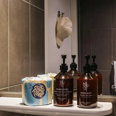 Hotel The Social Hub West 3*