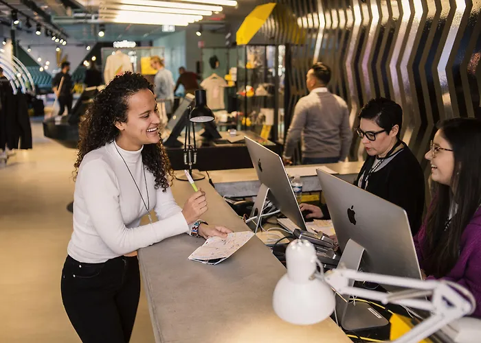 Hotel The Social Hub West