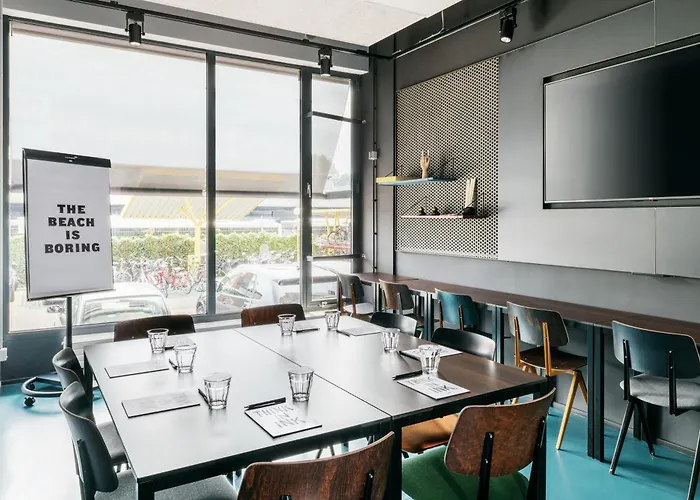 Hotel The Social Hub West