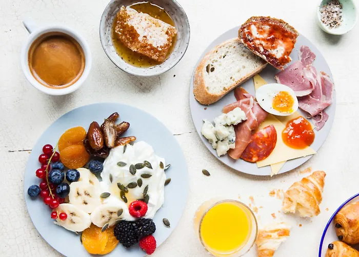 Hotel The Social Hub West 3*